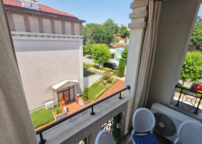 Appartement студио в затворен комплекс Blue *